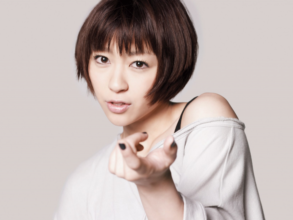 Utada_Hikaru_01